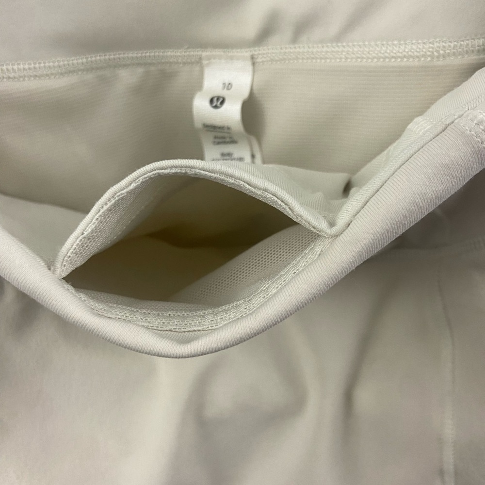 Lululemon White Tennis Shorts Size 10 - Picture 7 of 12